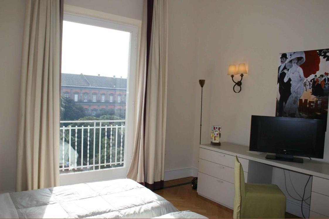 Residence Gli Angioini Srl Naples Extérieur photo